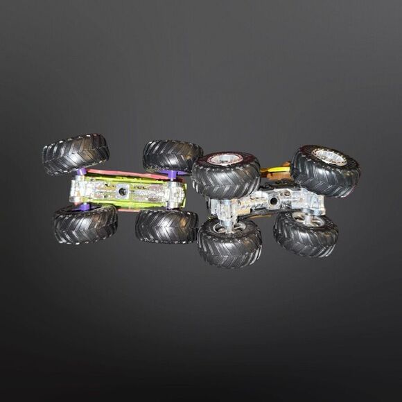 Hot Wheels Monster Jam Spongebob Squarepants & Patrick Monster Trucks 1:64 A32 - Picture 6 of 7